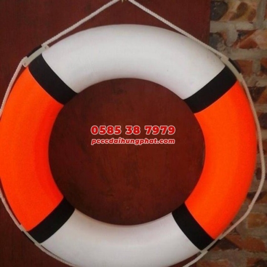 Phao mút với nhựa 2